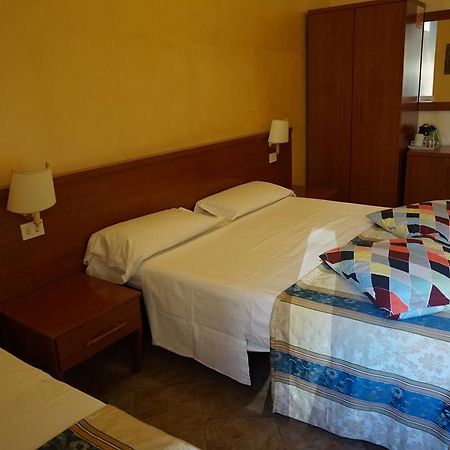 Hotel Maryelen Roma Eksteriør bilde